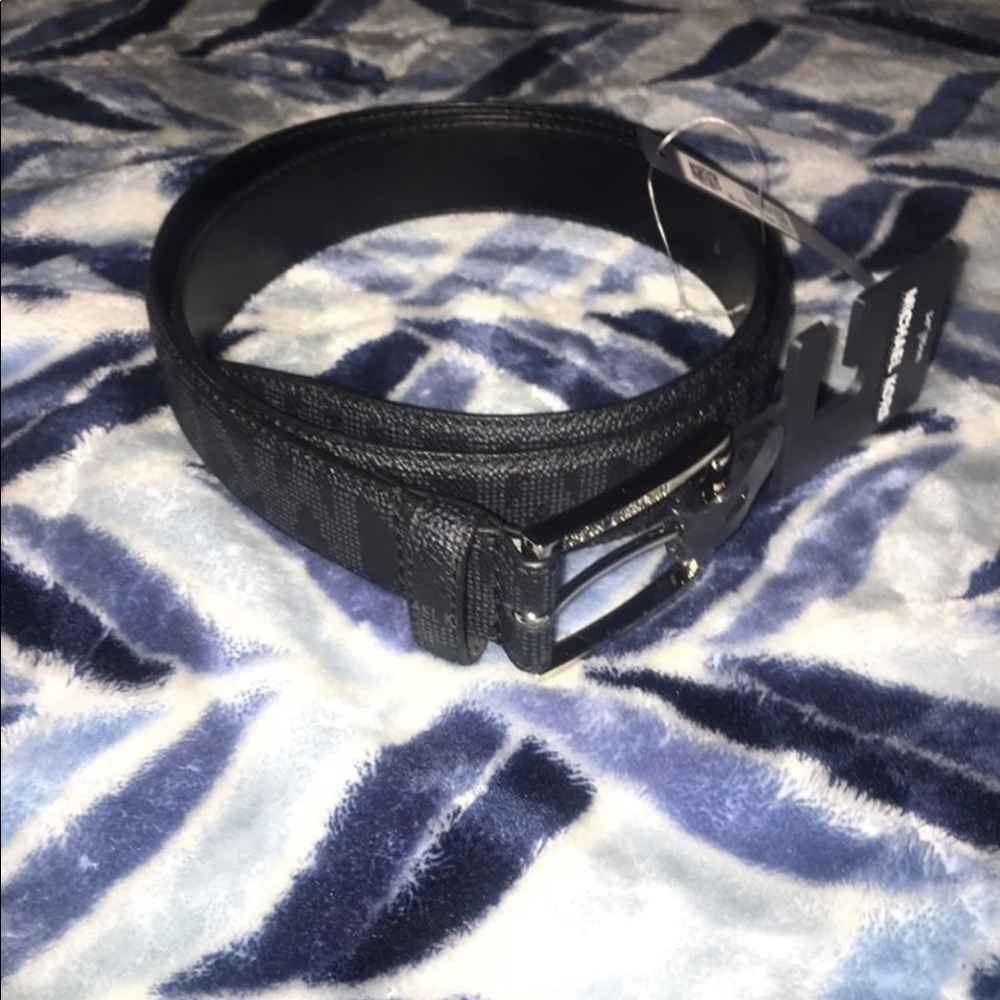 Michael kors belt
